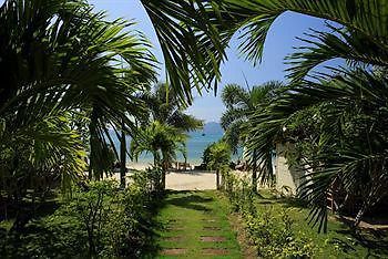 Byg Grand Beach Front & Sea View @ Panwa Beach Extérieur photo