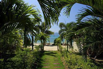 Byg Grand Beach Front & Sea View @ Panwa Beach Extérieur photo
