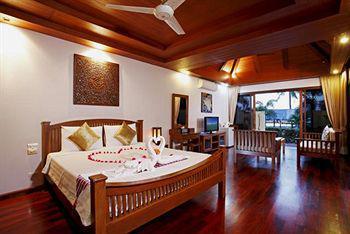Byg Grand Beach Front & Sea View @ Panwa Beach Extérieur photo